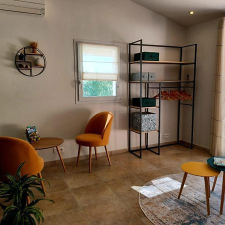 Chambre Privee Independante Dans Le Luberon Lauris 外观 照片