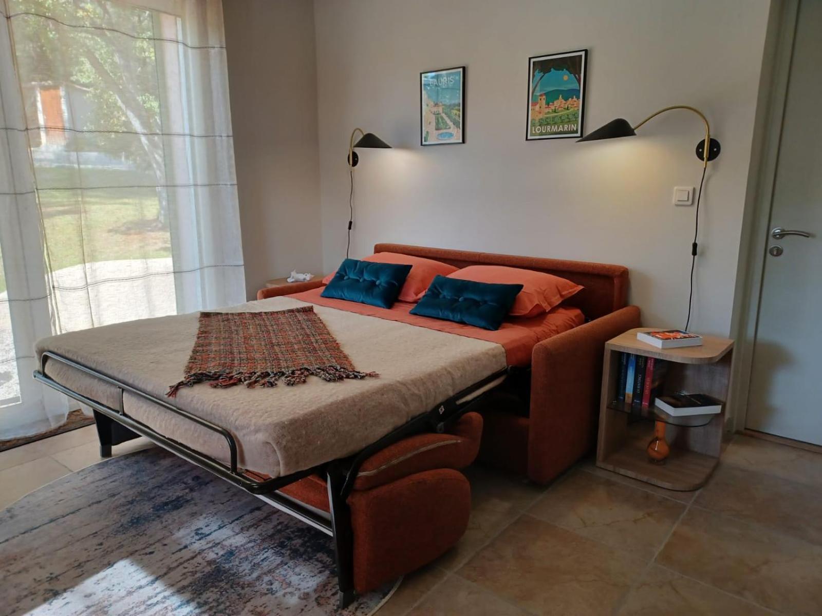 Chambre Privee Independante Dans Le Luberon Lauris 外观 照片
